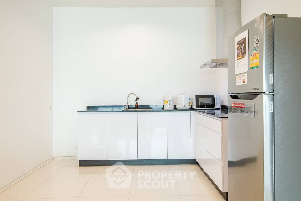 รูป วิลล่า 4-ห้องนอน ใน หินเหล็กไฟ (ID 2071674) - รูปที่ 12/13