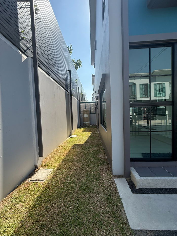 picture Townhome for Sale at Anasiri Ramkhamhaeng – Project by Sansiri - 3/9