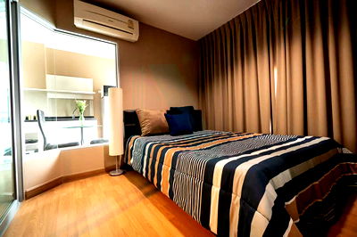 Condos for rent : For rent Aspire Rama 4 1 bedroom 16th floor Building A near BTS Ekkamai.