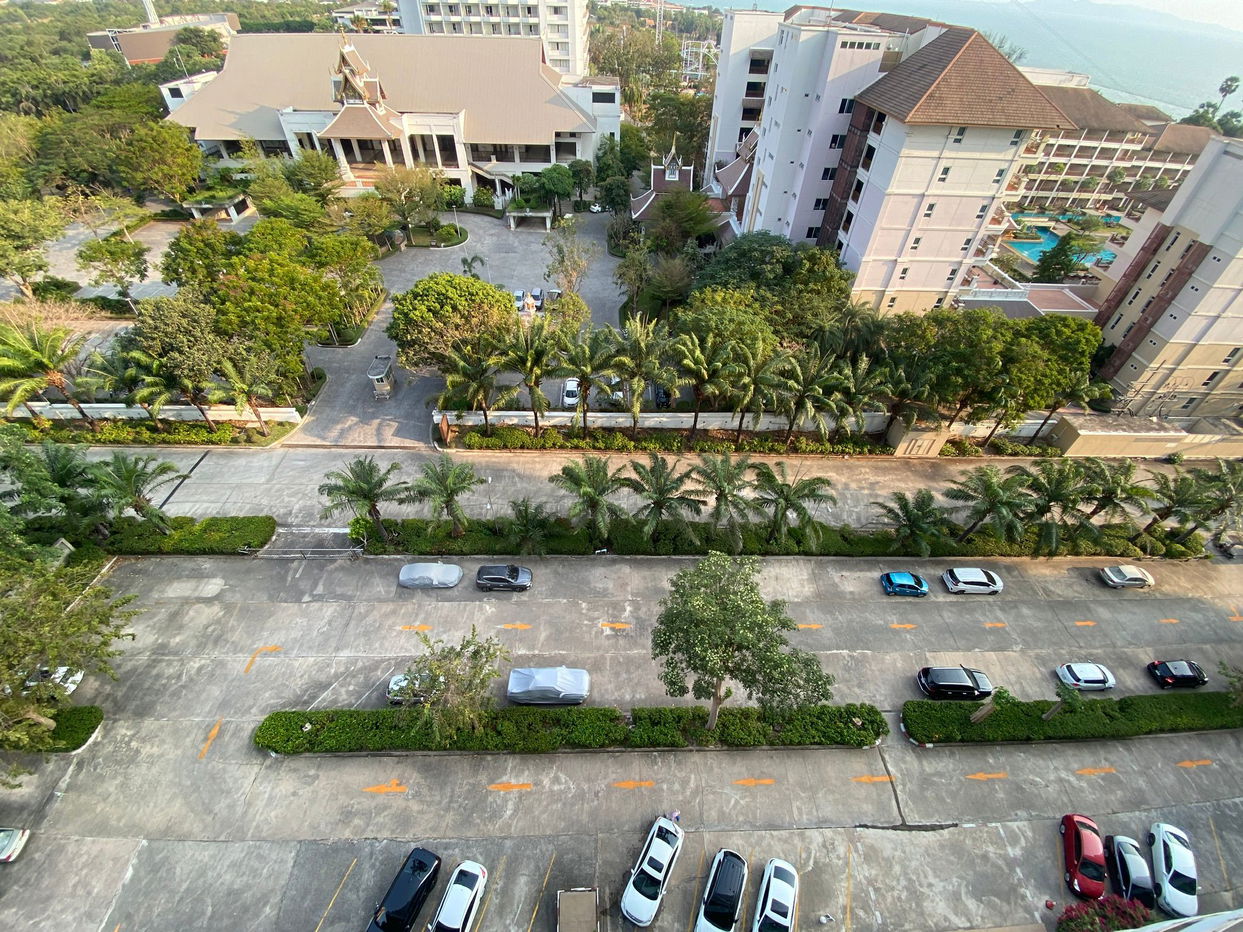 picture 2 Bedrooms Condominium @ View Talay 3 - 12/18