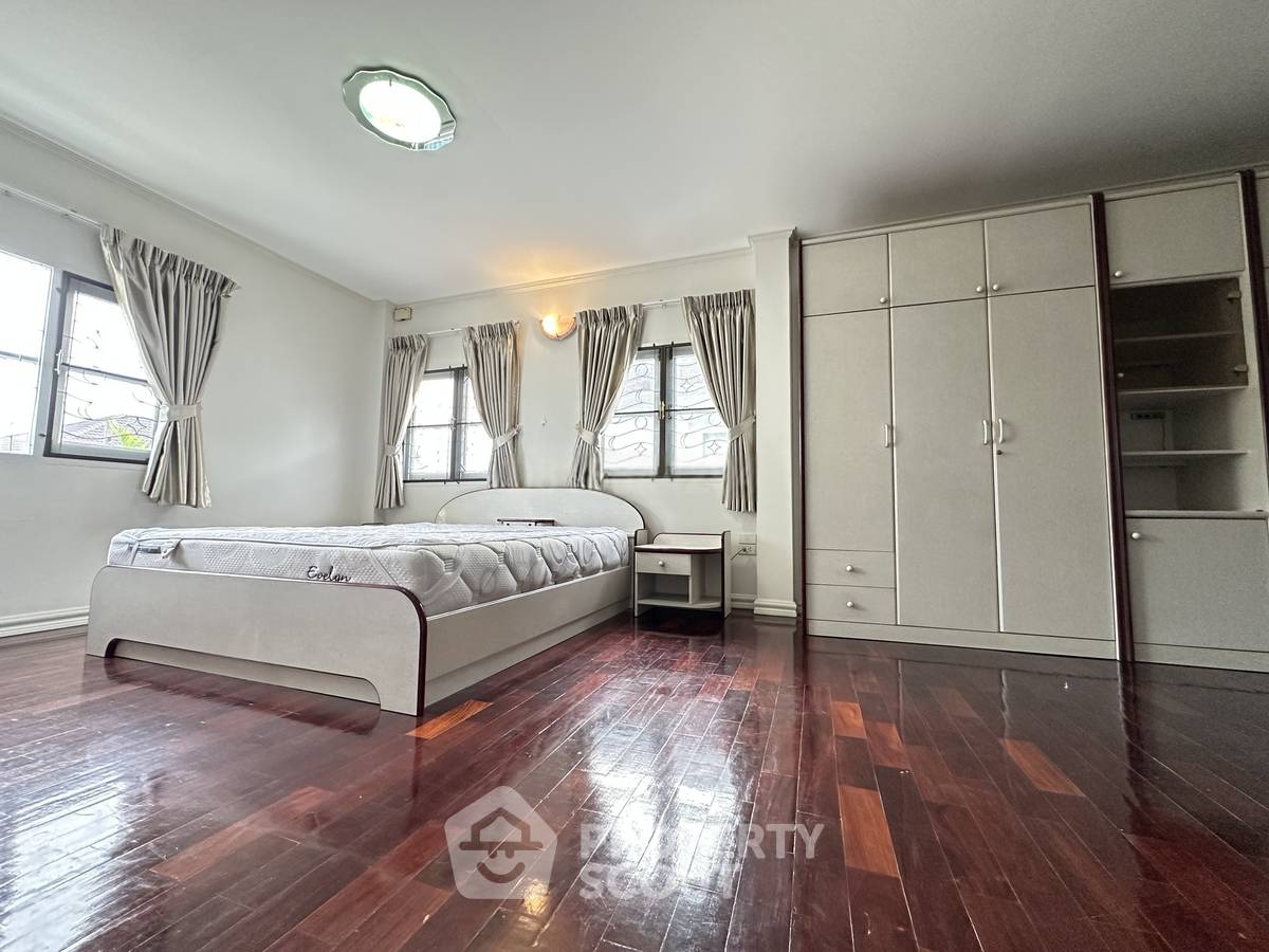 picture 3-BR House at Perfect Place Ramkhamhaeng 164 in Min Buri (ID 2233015) - 8/8