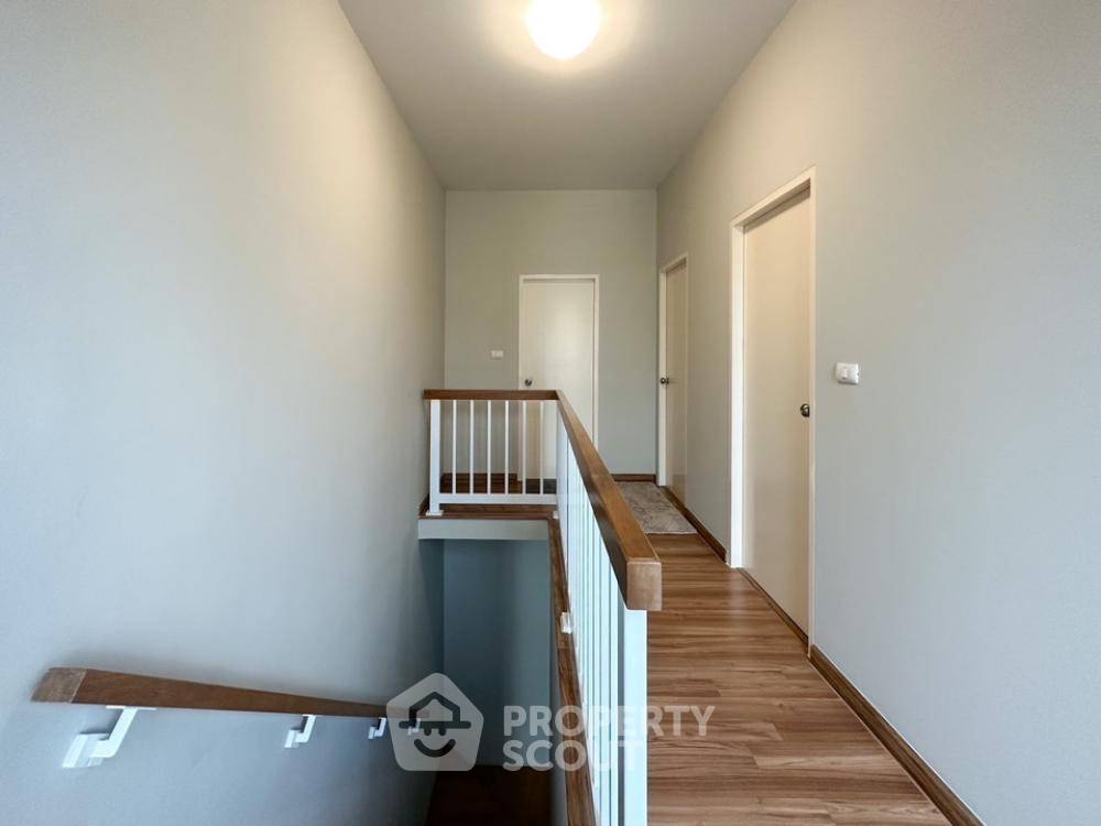 picture 3-BR Townhouse in Taling Chan (ID 1706061) - 7/71