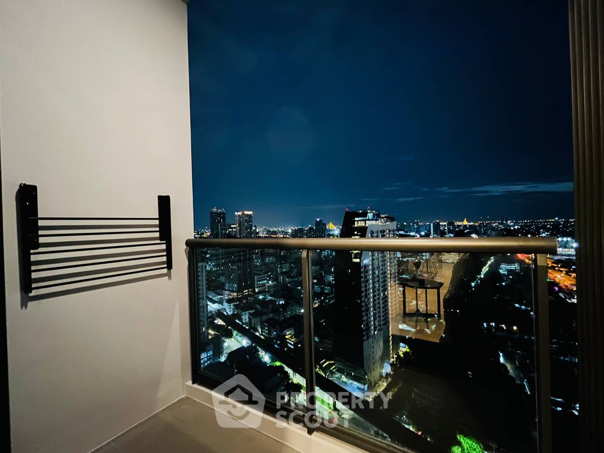 picture 2-BR Condo at M Jatujak near BTS Saphan Khwai (ID 1540383) - 6/18