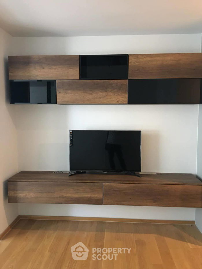 รูป คอนโด 1-ห้องนอน ที่ โนเบิล รีโว สีลม ใกล้ BTS สุรศักดิ์ (ID 1326753) - รูปที่ 8/8