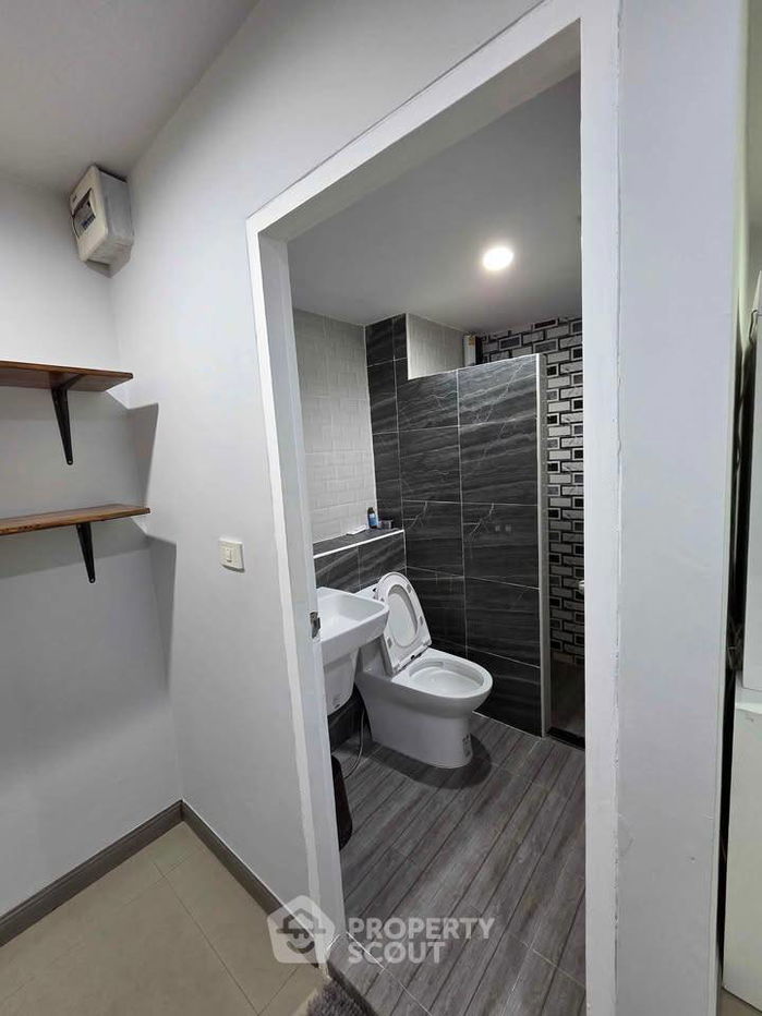 รูป คอนโด 1-ห้องนอน ที่ รีเจ้นท์ โฮม 7 สรรพาวุธ 2 - สุขุมวิท ใกล้ BTS อุดมสุข (ID 2235277) - รูปที่ 11/17