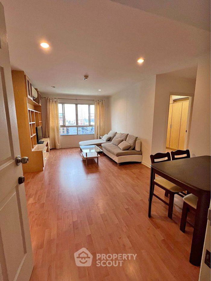 picture 2-BR Condo at Lumpini Ville Ramkhamhaeng 44 close to Ramkhamhaeng (ID 1164648) - 2/12