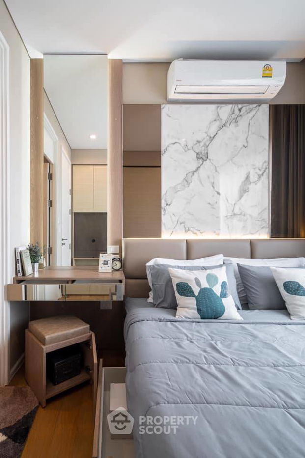 picture 1-BR Condo at The Saint Residences near MRT Phahon Yothin (ID 574379) - 2/17