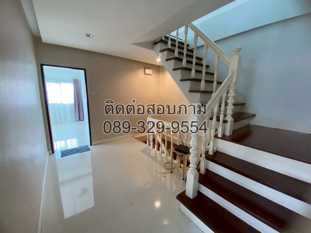 รูป  ขายทาวน์เฮ้าส์ 3 ชั้น (หลังมุม)  หมู่บ้านศรีวรา  ซ.รามคำแหง 36/1 - รูปที่ 13/25