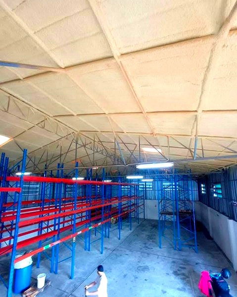 picture  For rent. 400 sq m warehouse Soi Pattanakarn with office Available and ready to move in Sep 2-story office  with capacity for more than 10 employees. - 6/8