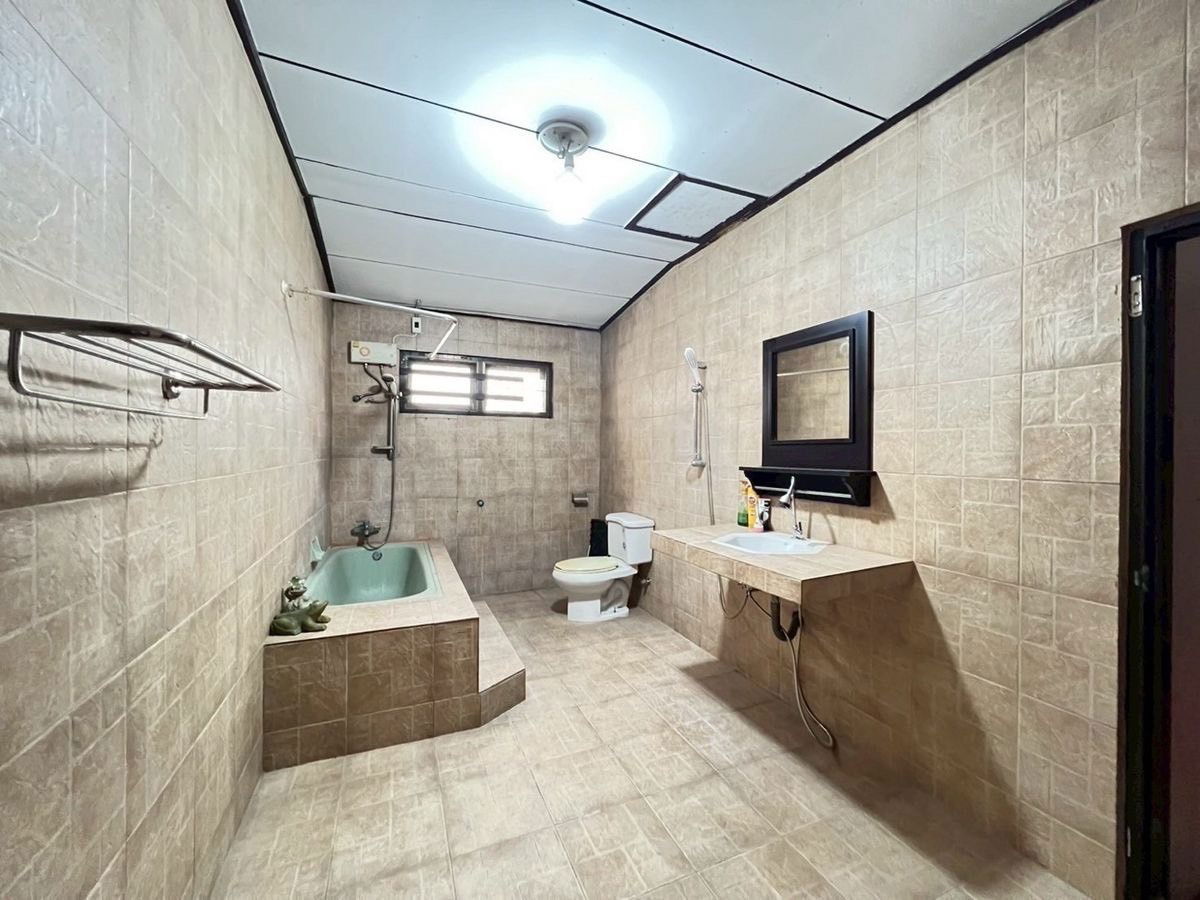 รูป บ้านเดี่ยวสไตล์ดั้งเดิม พร้อมสวน | ใจกลางรัชโยธิน | 99 ตร.วา | ใกล้ BTS แค่ 800 ม. - รูปที่ 19/24