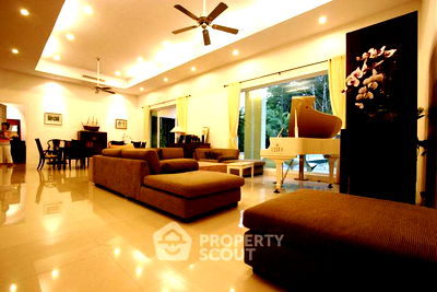 เช่าบ้านเดี่ยว ถลาง ภูเก็ต : วิลล่า 4-ห้องนอน ใน ศรีสุนทร (ID 792643)