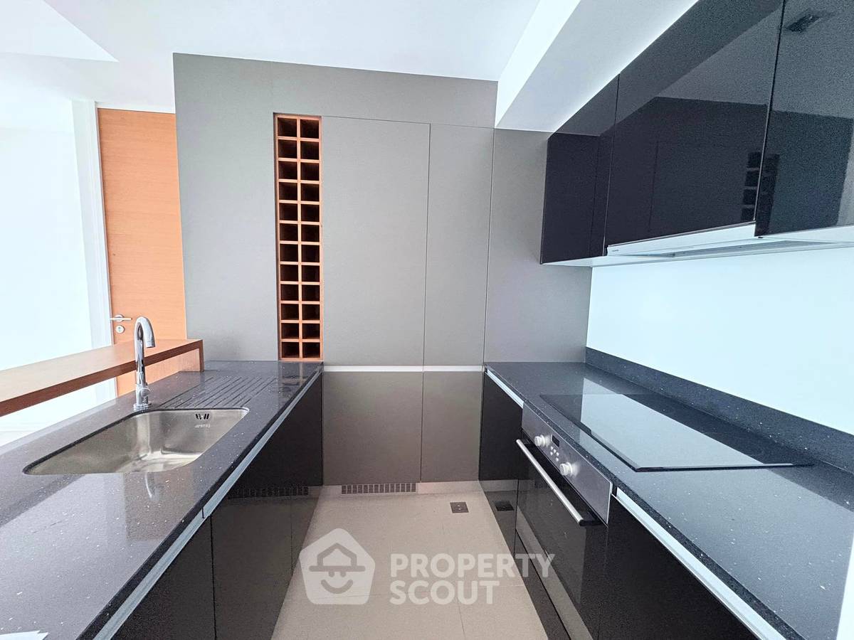 picture 1-BR Condo at The River Condominium near BTS Saphan Taksin (ID 1910239) - 9/10