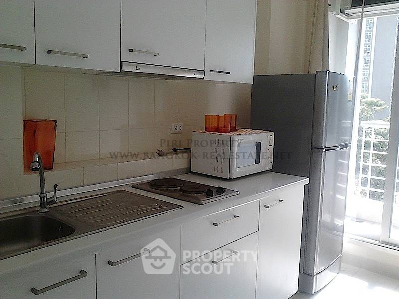 picture 1-BR Condo at Life Ratchadapisek near MRT Huai Khwang (ID 509616) - 1/3
