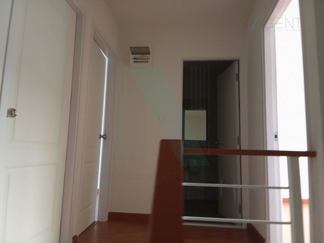 picture 📌 For Sell Town house LIO BLISS LADKRABANG-CHALONGKRUNG 2-story 4 bedroom 2 bathroom - 6/8