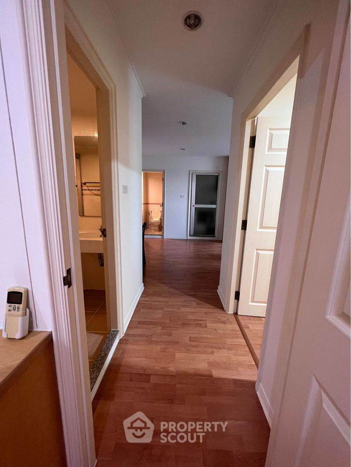 picture 2-BR Condo at Lumpini Ville Ramkhamhaeng 44 close to Ramkhamhaeng (ID 1164648) - 6/12