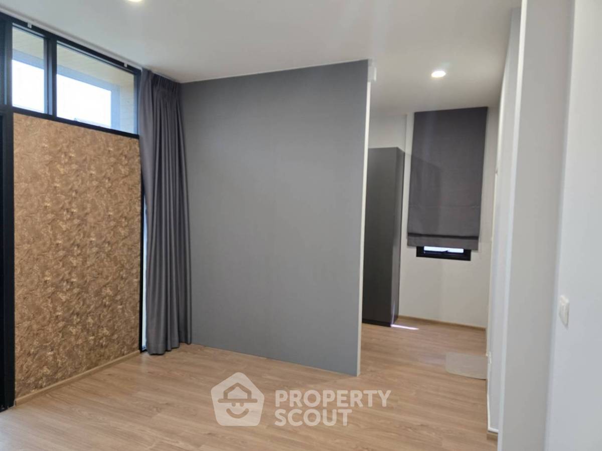 รูป บ้าน 3-ห้องนอน ใน บ้านใหม่ (ID 2231386) - รูปที่ 2/10