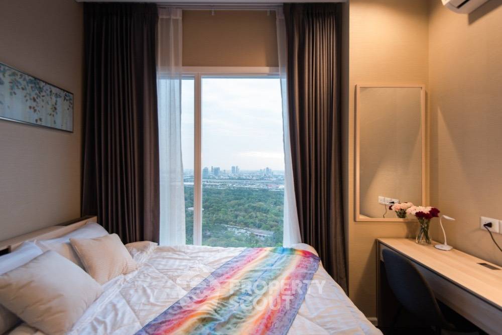 picture 2-BR Condo at The Saint Residences near MRT Phahon Yothin (ID 400080) - 4/11