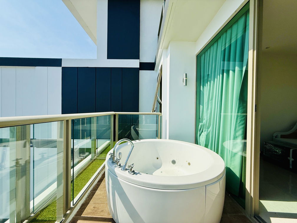 รูป 1 Bedroom Condominium @ The Riviera Ocean Drive - รูปที่ 6/27