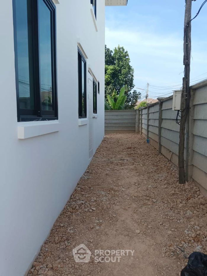 picture 4-BR House in Yang Noeng (ID 1987908) - 26/28