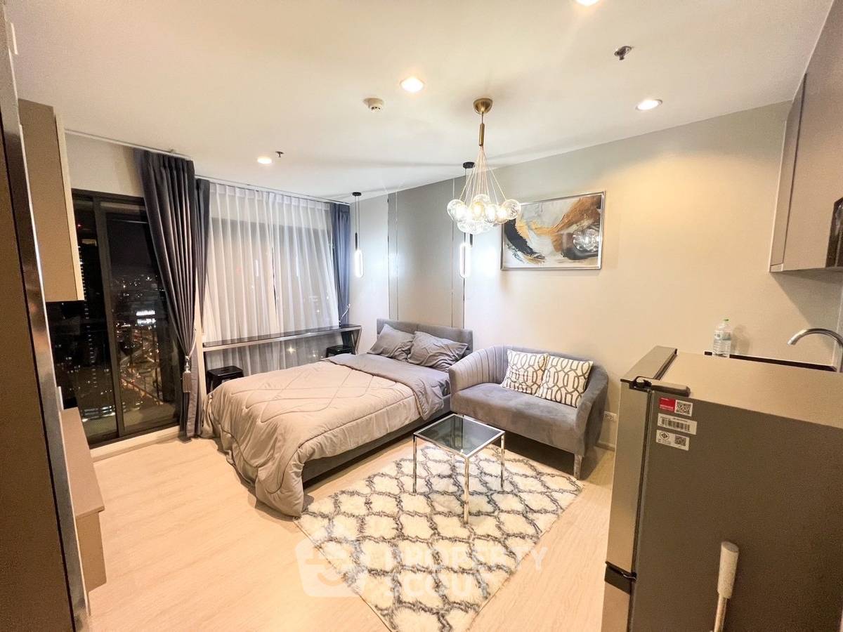 picture 1-BR Condo at Rhythm Asoke near MRT Phra Ram 9 (ID 1380993) - 1/7