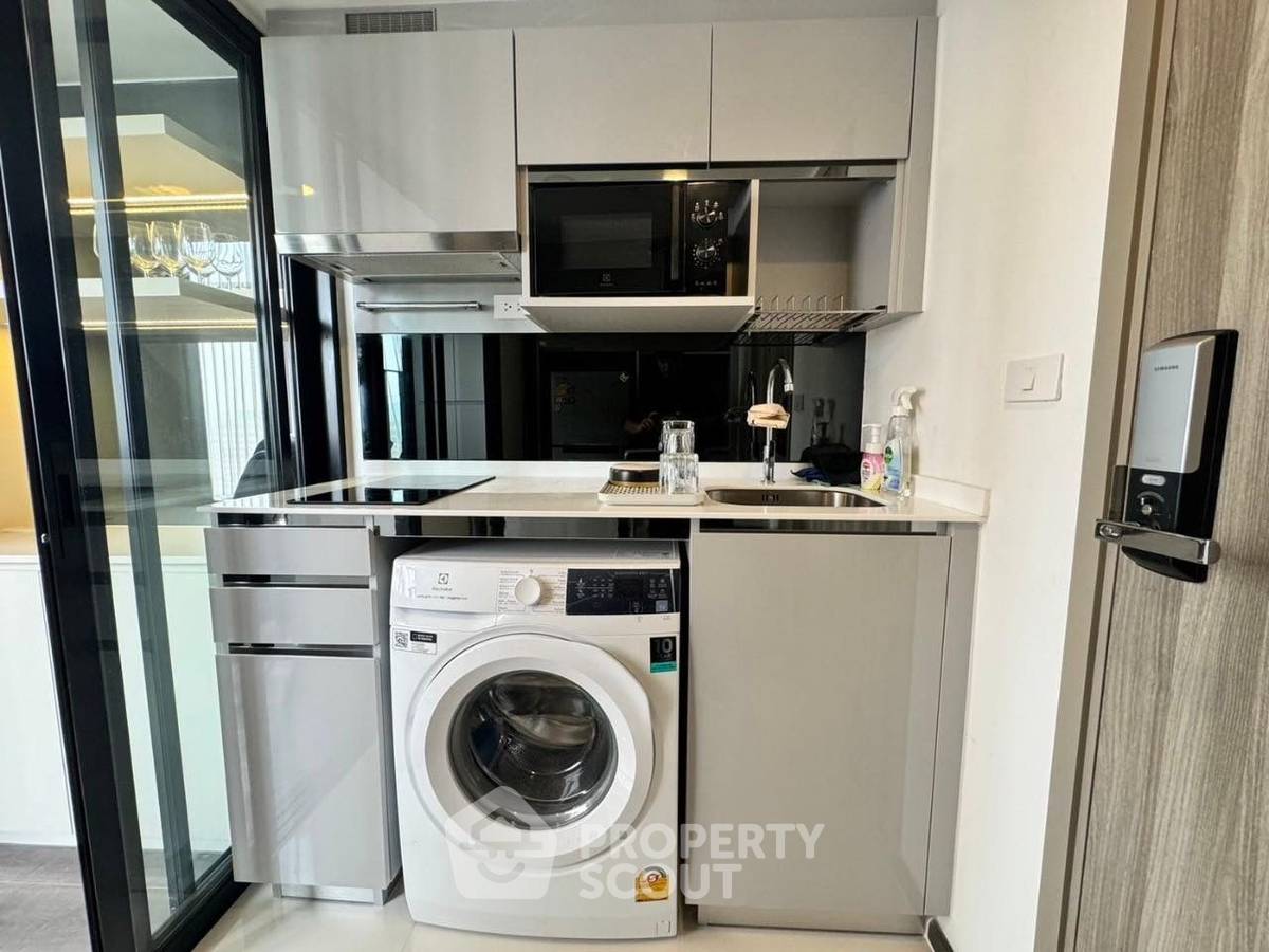picture 2-BR Condo at Knightsbridge Space Ratchayothin near BTS Ratchayothin (ID 1876715) - 4/24