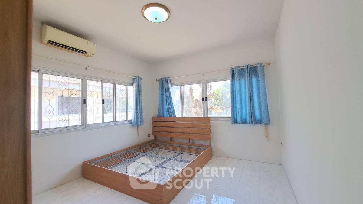picture 3-BR House close to Hua Hin City (ID 2233911) - 14/23
