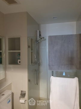 2-BR Condo at Life Ladprao near BTS Ha Yaek Lat Phrao (ID 1176500)