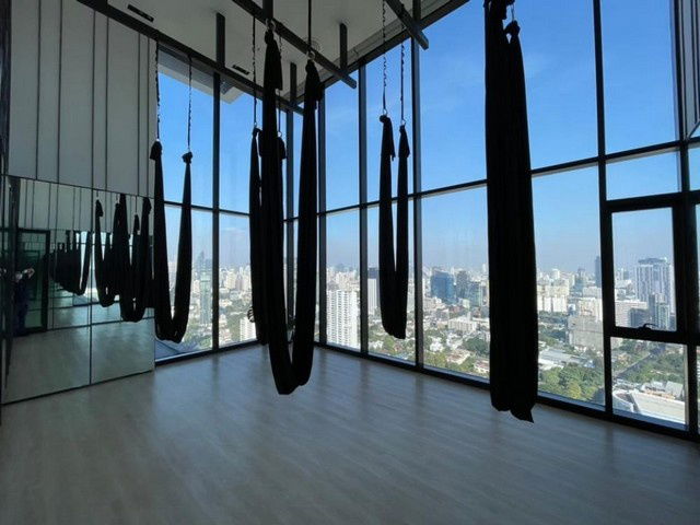 picture C5888 For Rent  :  Condo  Maru Ekkamai 2  ( BTS Ekkamai ) 064 665 4666 - 17/18