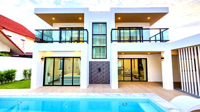 บ้านเดี่ยว ชลบุรี : ขายบ้านเดี่ยว 2 ชั้น ราคา 15.9 ล้าน พร้อมเข้าอยู่  เทพประสิทธิ์11 