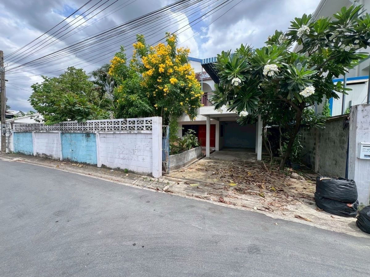รูป บ้านเดี่ยวสไตล์ดั้งเดิม พร้อมสวน | ใจกลางรัชโยธิน | 99 ตร.วา | ใกล้ BTS แค่ 800 ม. - รูปที่ 24/24
