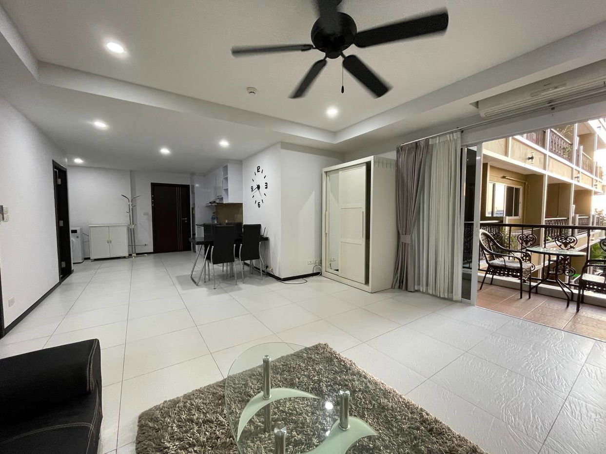 picture 2 Bedrooms Condominium @ Siam Oriental Twins - 8/27