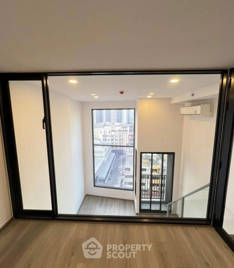 picture 1-BR Condo at SOHO Bangkok Ratchada near MRT Huai Khwang (ID 2036180) - 5/8