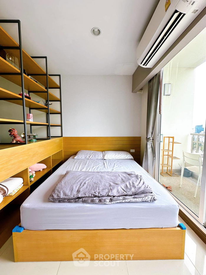 picture Studio Condo at Supalai Prima Riva Rama 3 - Narathiwas in Chong Nonsi (ID 1749293) - 1/17