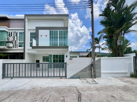 หมู่บ้านเจ้าฟ้าการ์เด้นโฮม 3 เกาะแก้ว WR-03584