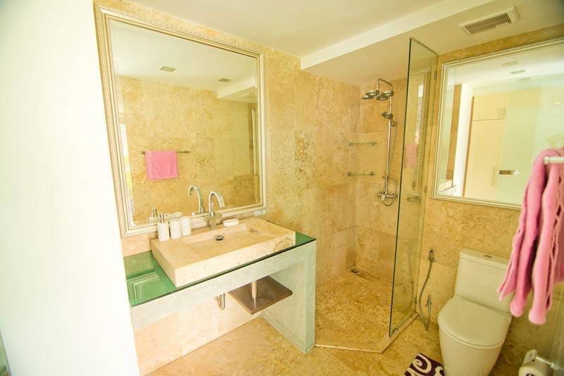 รูป 2 Bedrooms Condominium @ Laguna Heights - รูปที่ 11/24