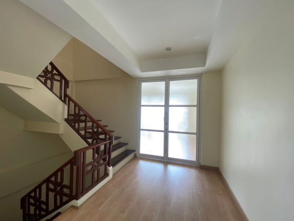 รูป PJ28 ให้เช่าทาวน์โฮม 3ชั้น เลียบด่วนเอกมัย-รามอินทรา(ลาดพร้าว 71) ซอยนาคนิวาส48  - รูปที่ 6/9