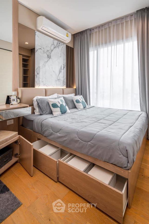 picture 1-BR Condo at The Saint Residences near MRT Phahon Yothin (ID 574379) - 4/17