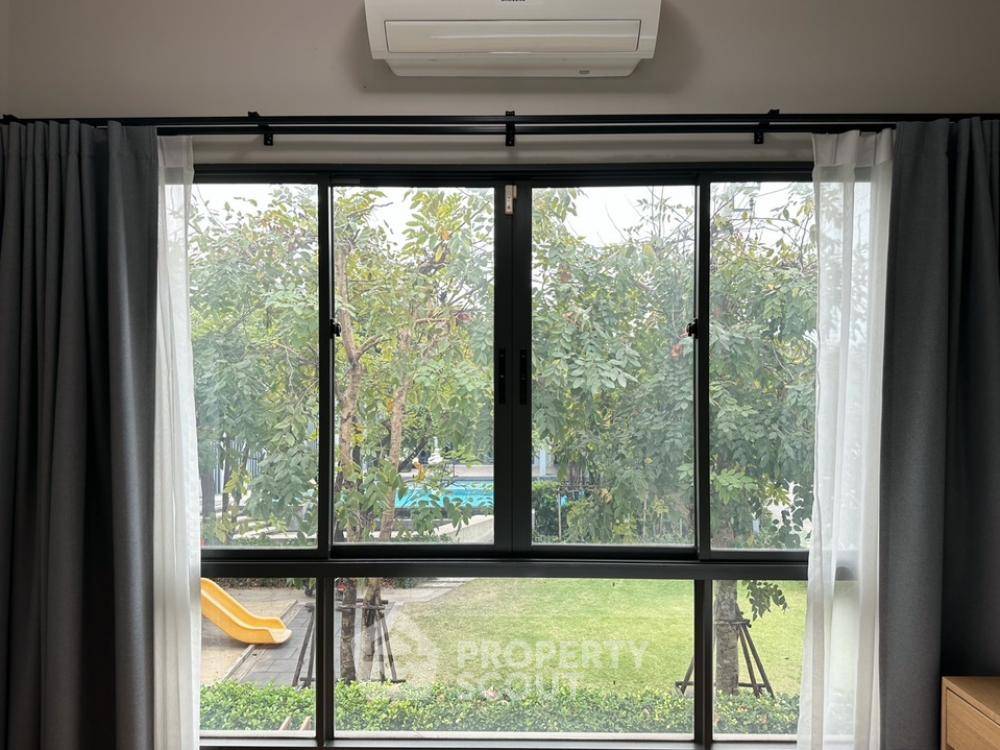 picture 3-BR Townhouse in Taling Chan (ID 1706061) - 34/71