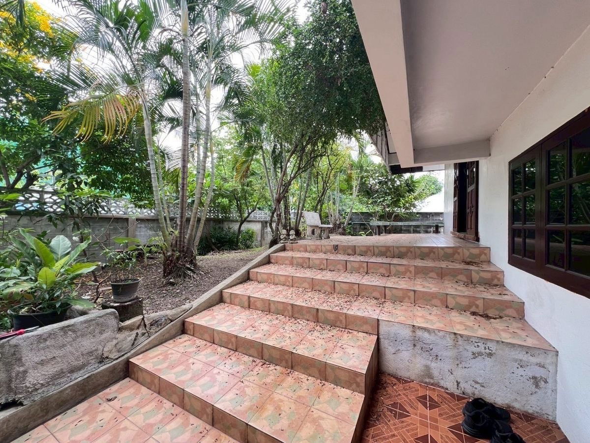 รูป บ้านเดี่ยวสไตล์ดั้งเดิม พร้อมสวน | ใจกลางรัชโยธิน | 99 ตร.วา | ใกล้ BTS แค่ 800 ม. - รูปที่ 7/24