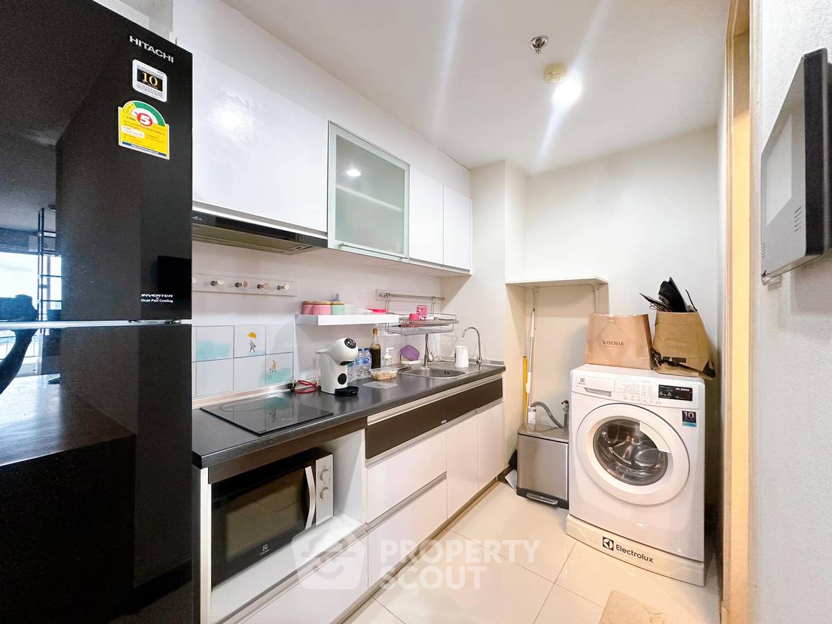 picture Studio Condo at Supalai Prima Riva Rama 3 - Narathiwas in Chong Nonsi (ID 1749293) - 14/17