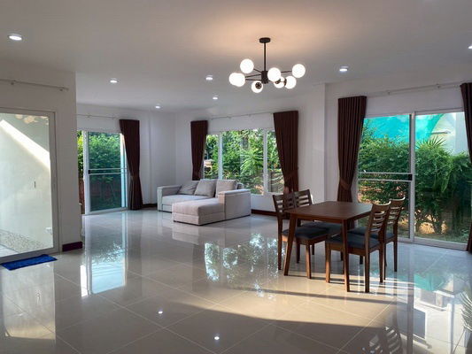 picture FOR RENT CASA VILLE RATCHAPHRUEK - CHAENGWATTANA / 3 bedrooms 3 bathrooms / 60 Sqw. 180 Sqm. **32,000** CLOSE TO ROBINSON LIFESTYLE RATCHAPHRUEK - 3/13