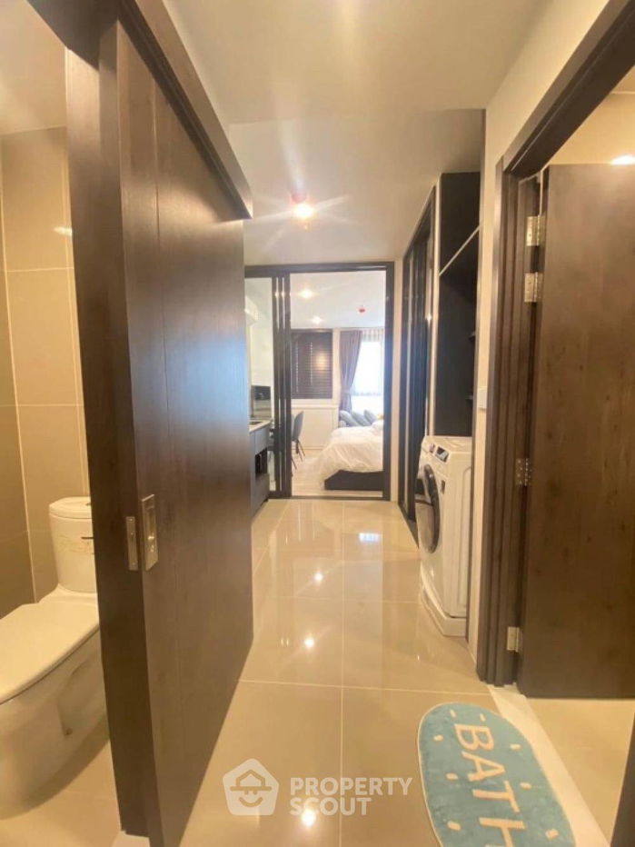 picture 1-BR Condo at XT Huaikhwang near MRT Huai Khwang (ID 1417040) - 8/12