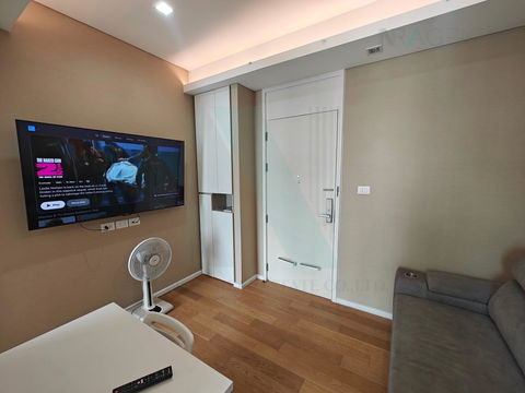 📌 For Rent Condo THE SAINT RESIDENCES Building C, Floor 32,1 bed room, Room size 31 sqm