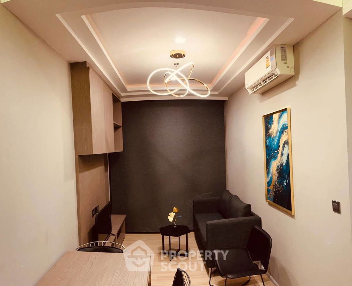 picture 2-BR Condo at M Jatujak near BTS Saphan Khwai (ID 1540383) - 1/18