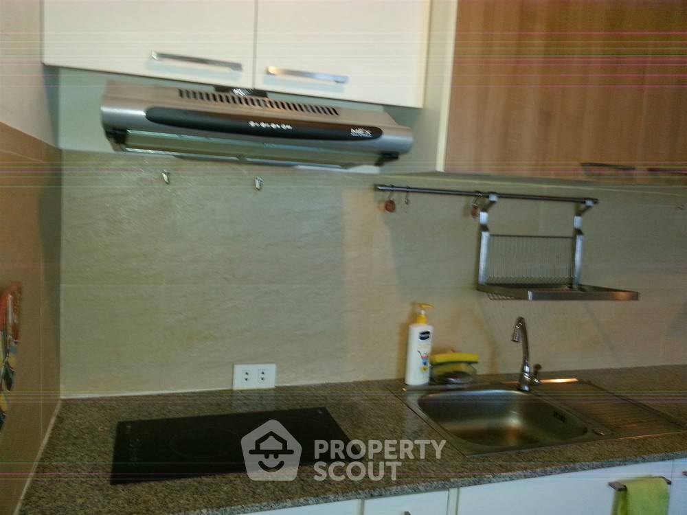 picture 1-BR Condo at The Iris near ARL Hua Mak (ID 320509) - 14/16