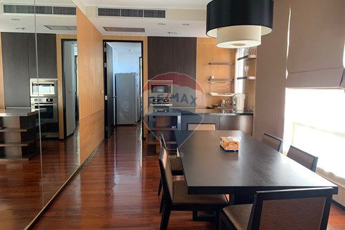 รูป [920071088-27] "Luxurious Bangkok Condo: Renovated & Ready to Rent" - รูปที่ 3/8