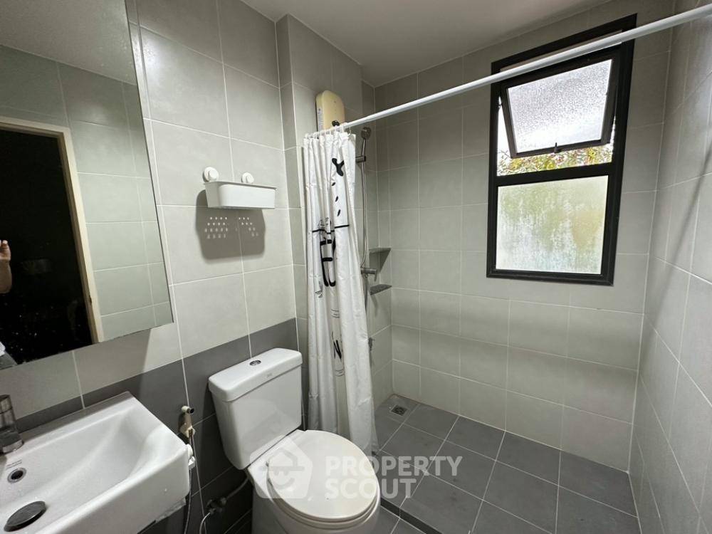 picture 3-BR Townhouse in Taling Chan (ID 1706061) - 22/71