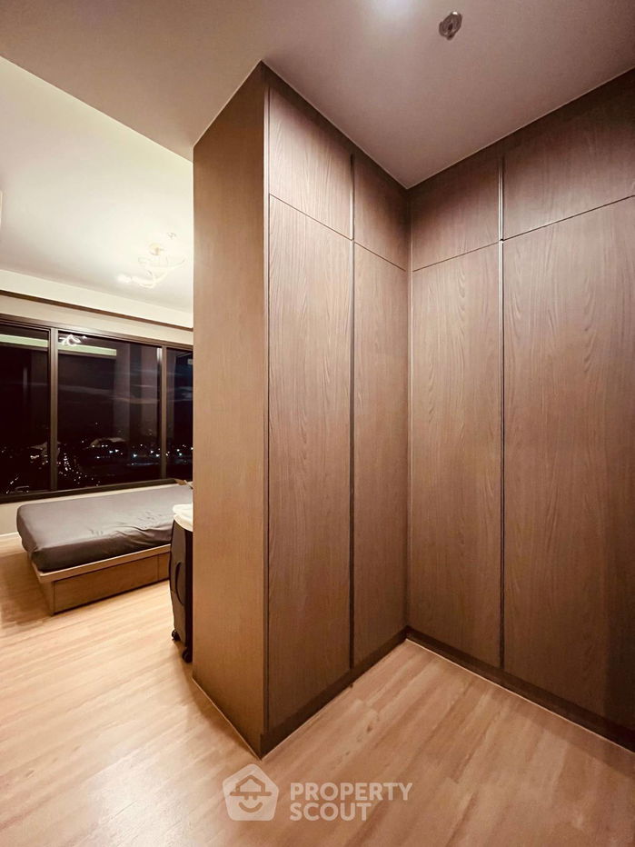picture 2-BR Condo at M Jatujak near BTS Saphan Khwai (ID 1540383) - 14/18