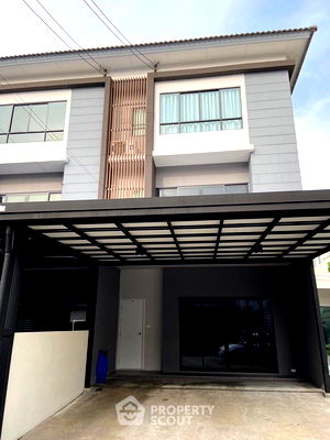 Townhouses for rent Tawanna : 4-BR Townhouse in Phlapphla (ID 1271947)