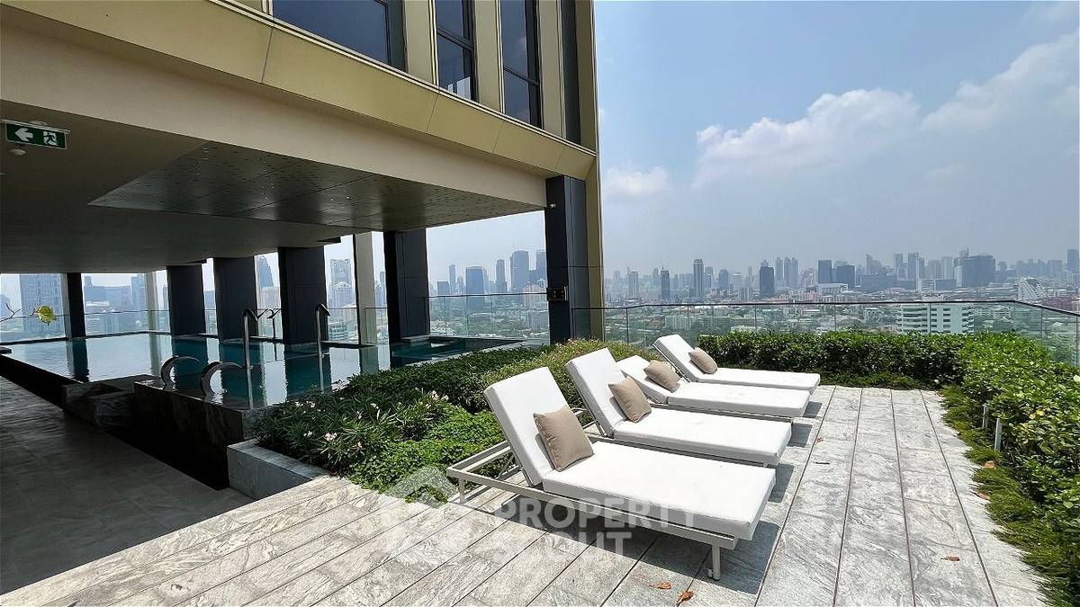 picture 2-BR Condo at The Issara Sathorn in Thung Maha Mek (ID 1541075) - 5/6